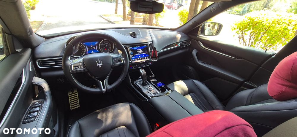 Maserati Levante S Q4 - 16