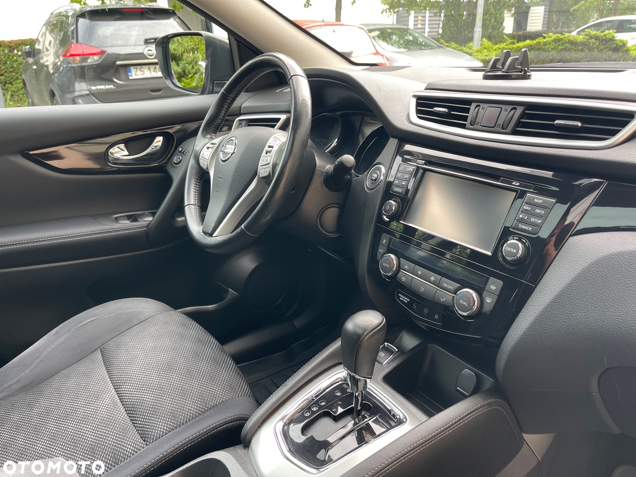Nissan Qashqai 1.2 DIG-T Tekna Xtronic EU6 - 26