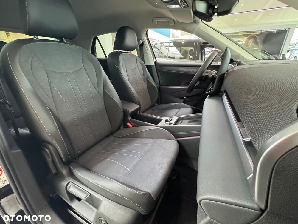 Volkswagen T-Roc 1.5 eTSI Style DSG - 9
