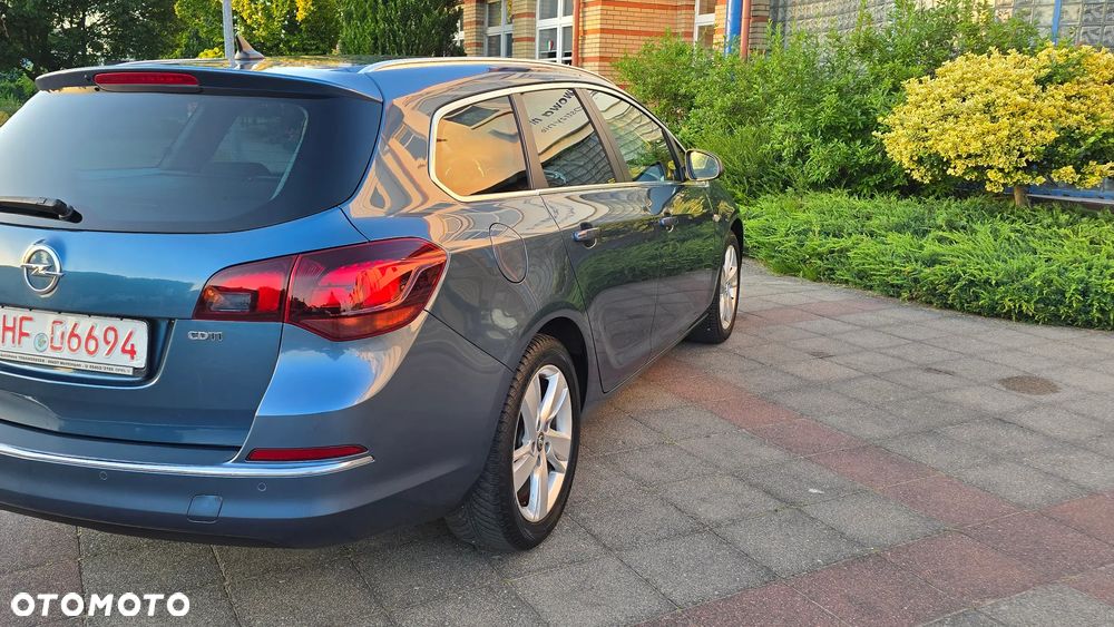 Opel Astra - 34