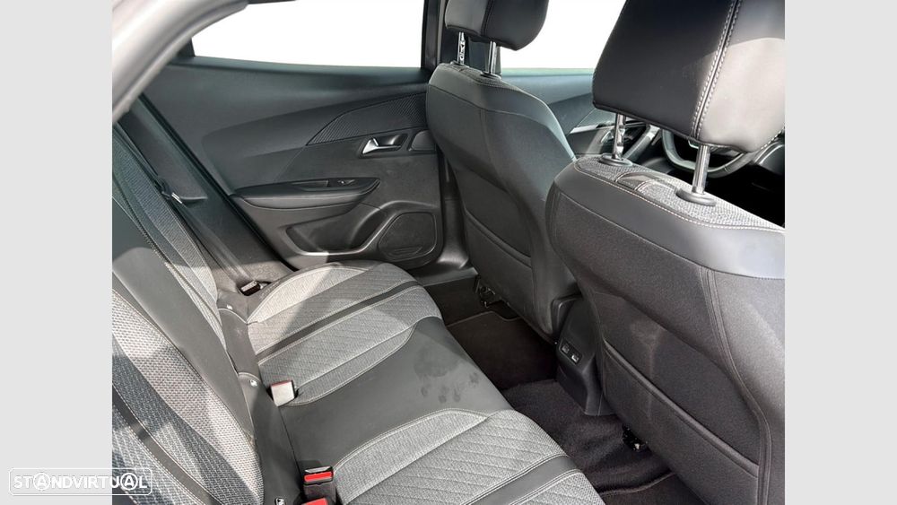Peugeot e-2008 50 kWh Allure - 16