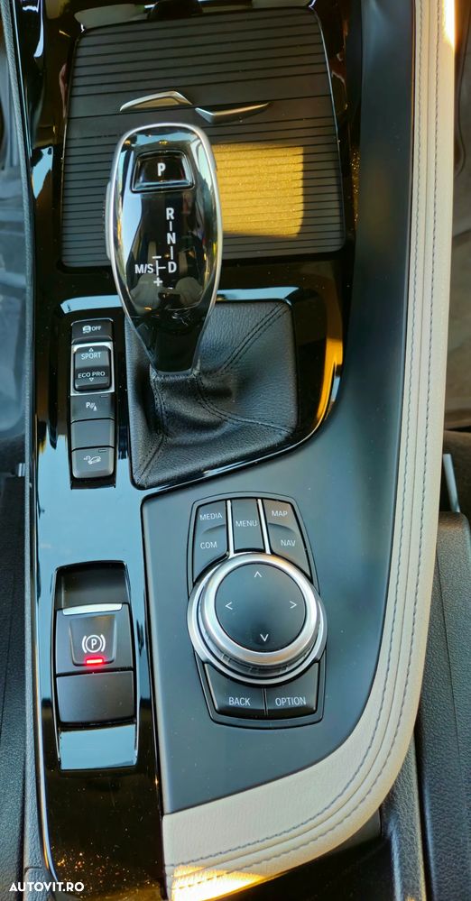 BMW X1 - 24