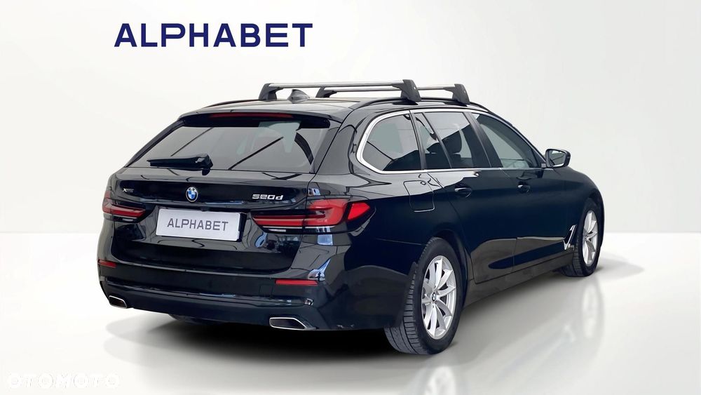 BMW Seria 5 520d xDrive - 5