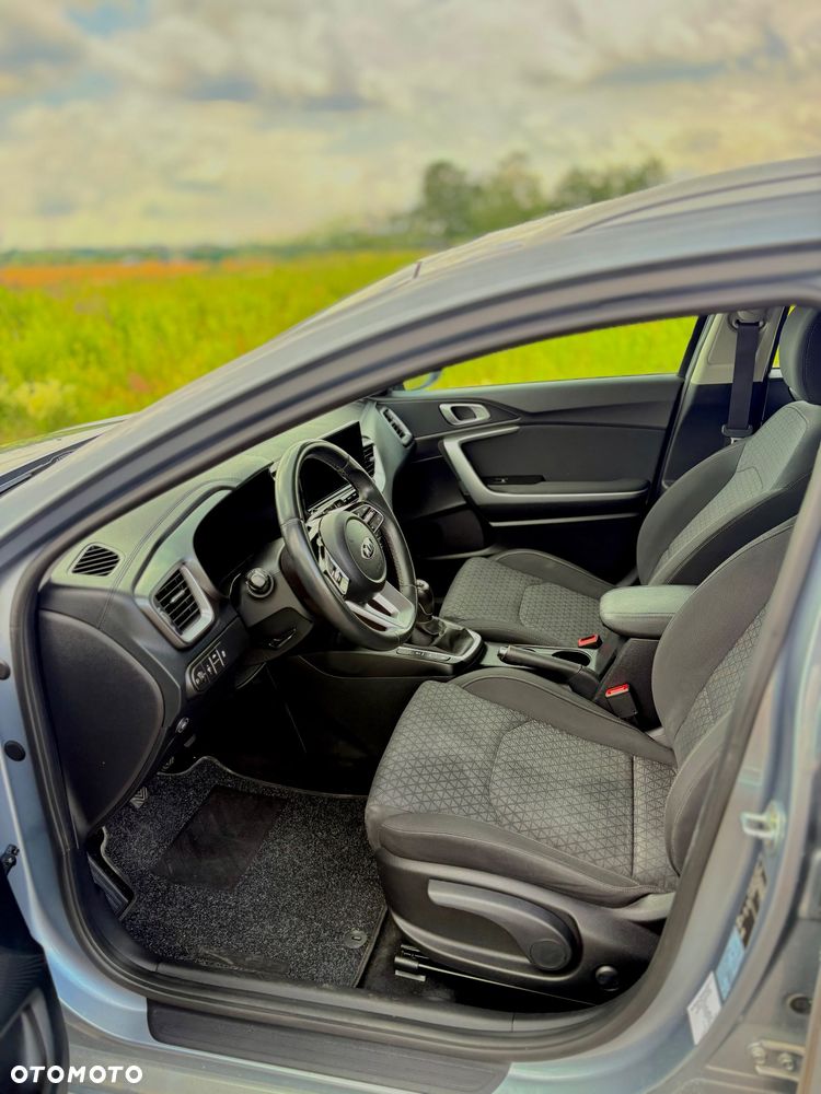 Kia Ceed 1.0 T-GDI L Business Line - 9