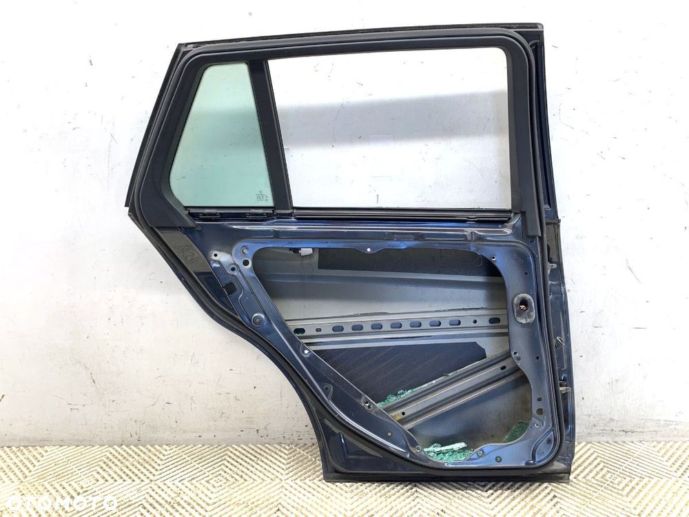 DRZWI LEWY TYŁ  MERCEDES-BENZ KLASA C T-Model (S204) 2007 - 2014 C 200 Kompressor (204.241) 135 kW - 5