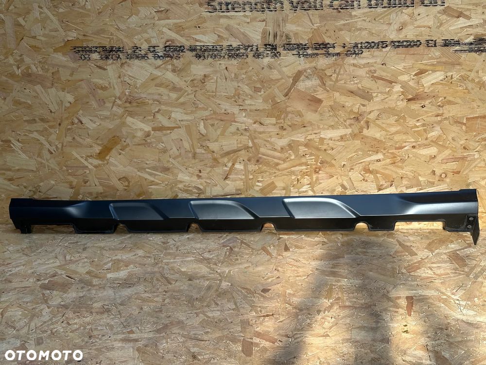 NAKŁADKA PROGU LEWA HYUNDAI KONA  87751-J9500