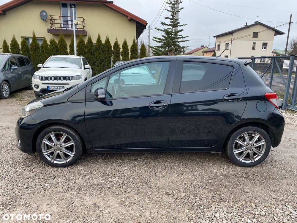Toyota Yaris 1.33 Prestige - 12