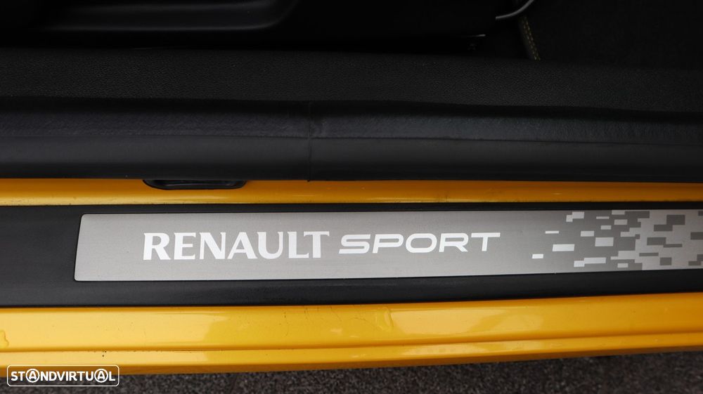 Renault Mégane Coupe 2.0 T RS - 23