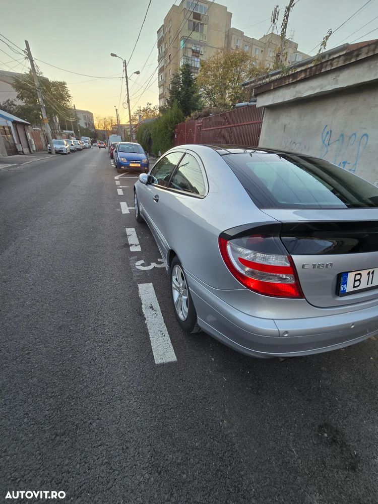 Mercedes-Benz C 180 Kompressor Sportcoupe - 7