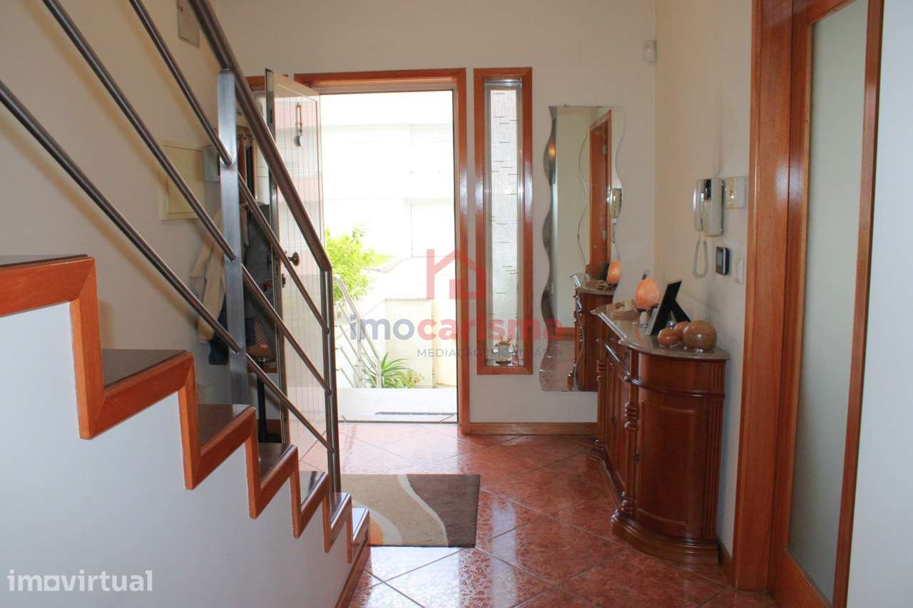 Moradia T3 em Banda em Oliveira Santa Maria, Vila Nova de Famalicão - Grande imagem: 5/33