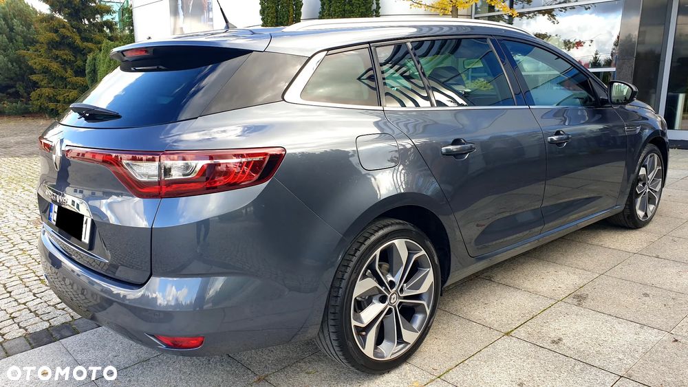 Renault Megane ENERGY TCe 130 EDC BOSE EDITION - 11