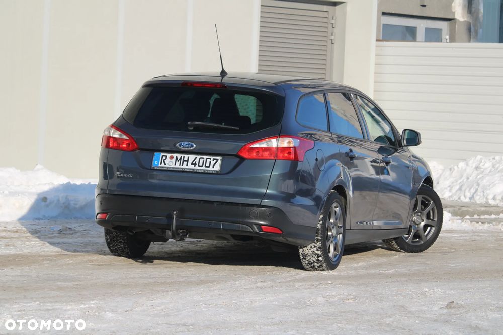 Ford Focus SW - 10