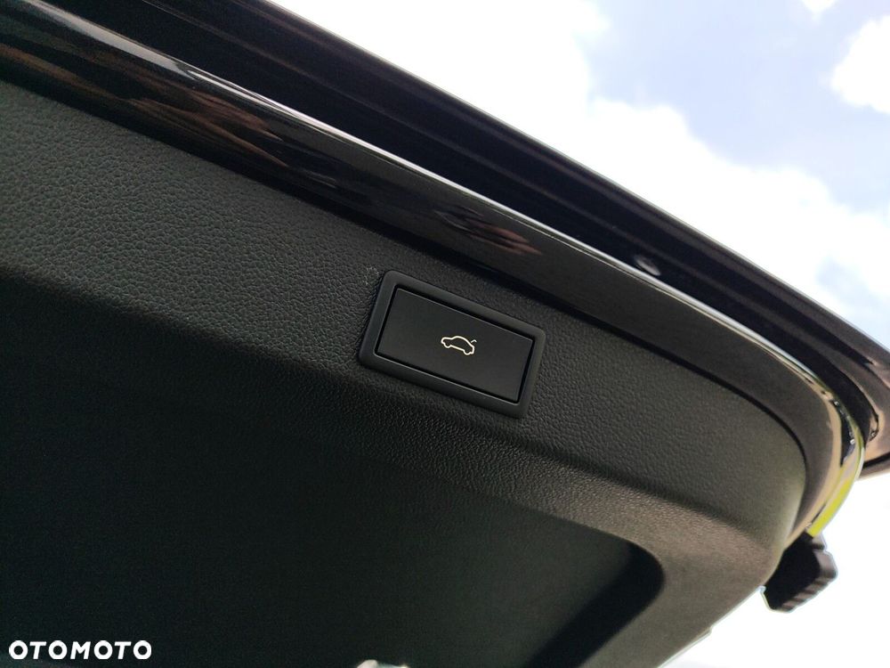 Skoda Superb 2.0 TDI SCR L&K DSG - 40