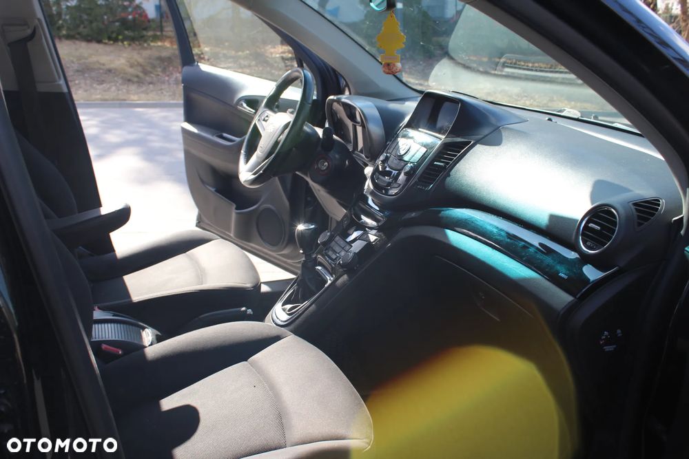 Chevrolet Orlando 1.8 LT+ - 12