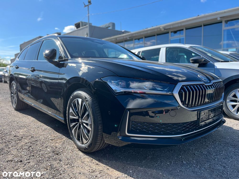 Skoda Superb 2.0 TSI Edition 130 DSG - 2