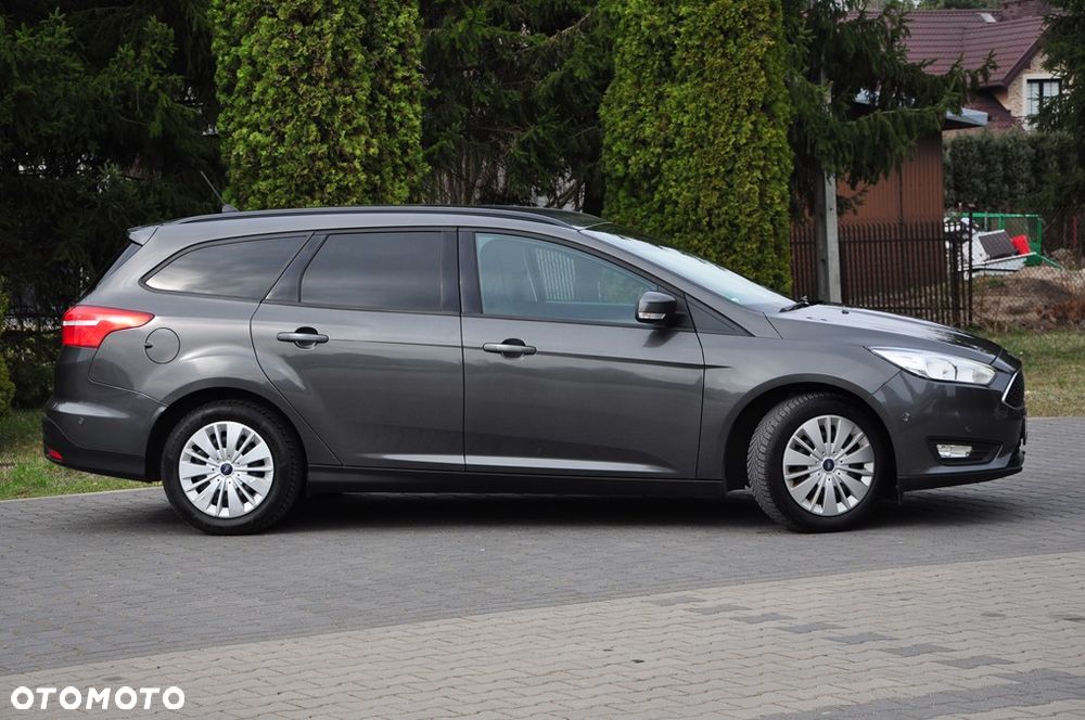 Ford Focus 1.5 EcoBlue STart-Stopp-System TITANIUM - 16