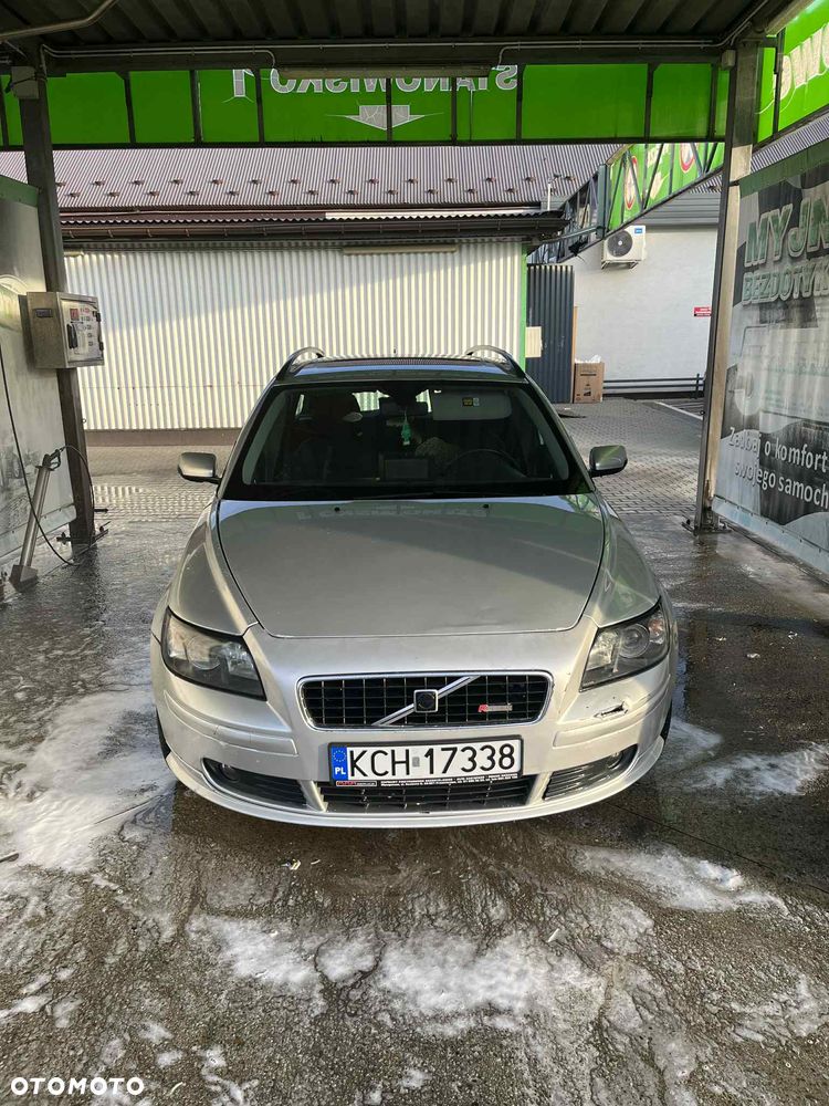 Volvo V50 - 4
