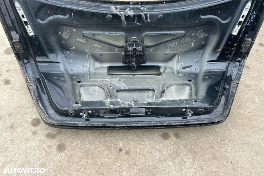 CAPOTA PORTBAGAJ Mercedes-Benz E-Class (W211) - AN : 2003–2009 - 2