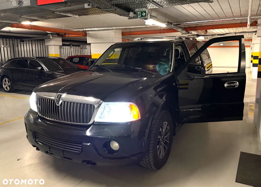 Lincoln Navigator 5.4 4WD - 18