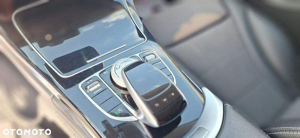 Mercedes-Benz Klasa C - 12