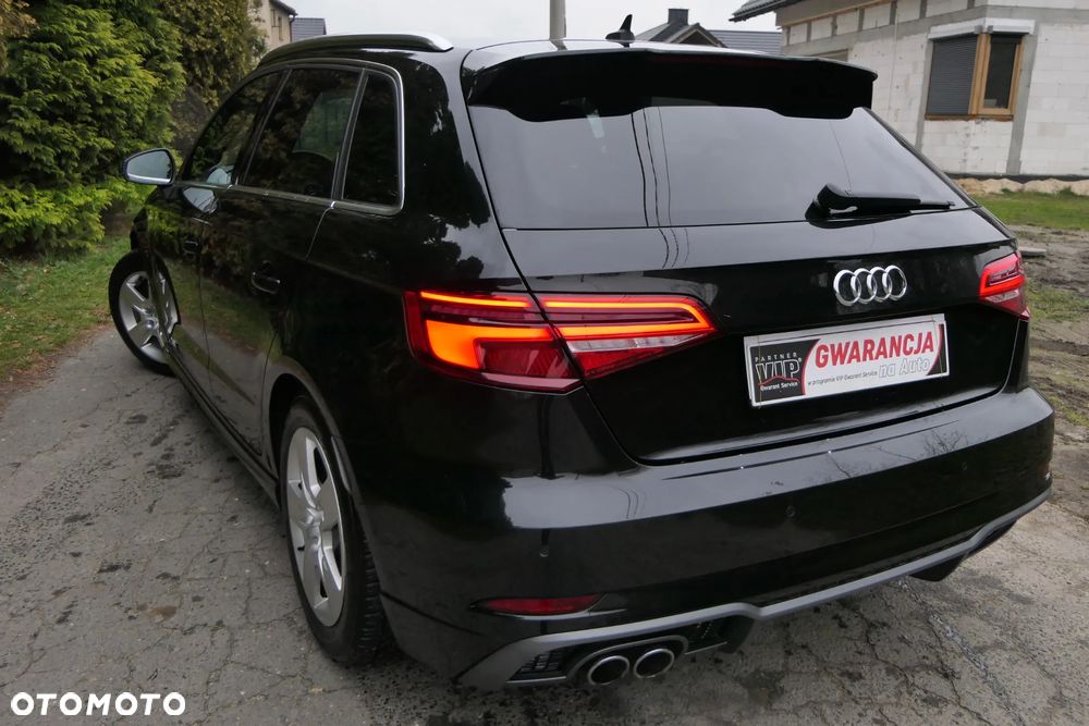 Audi A3 Sportback 2.0 TDI S tronic S line Sportpaket - 9