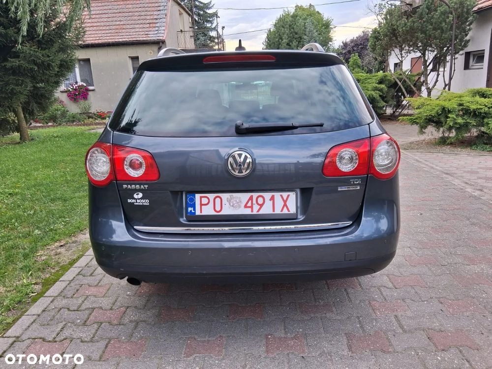 Volkswagen Passat 1.6 TDI BlueMotion Technology Highline - 17