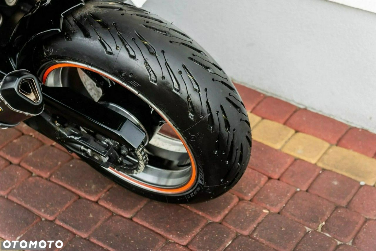 Kawasaki Z - 8