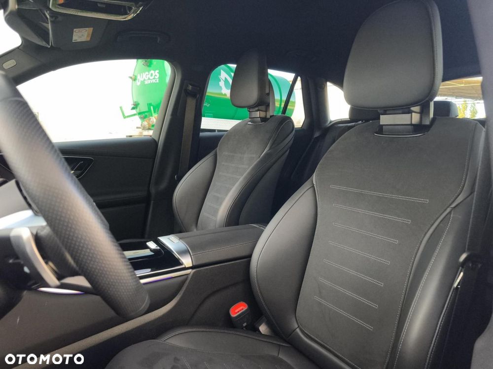 Mercedes-Benz GLC - 10