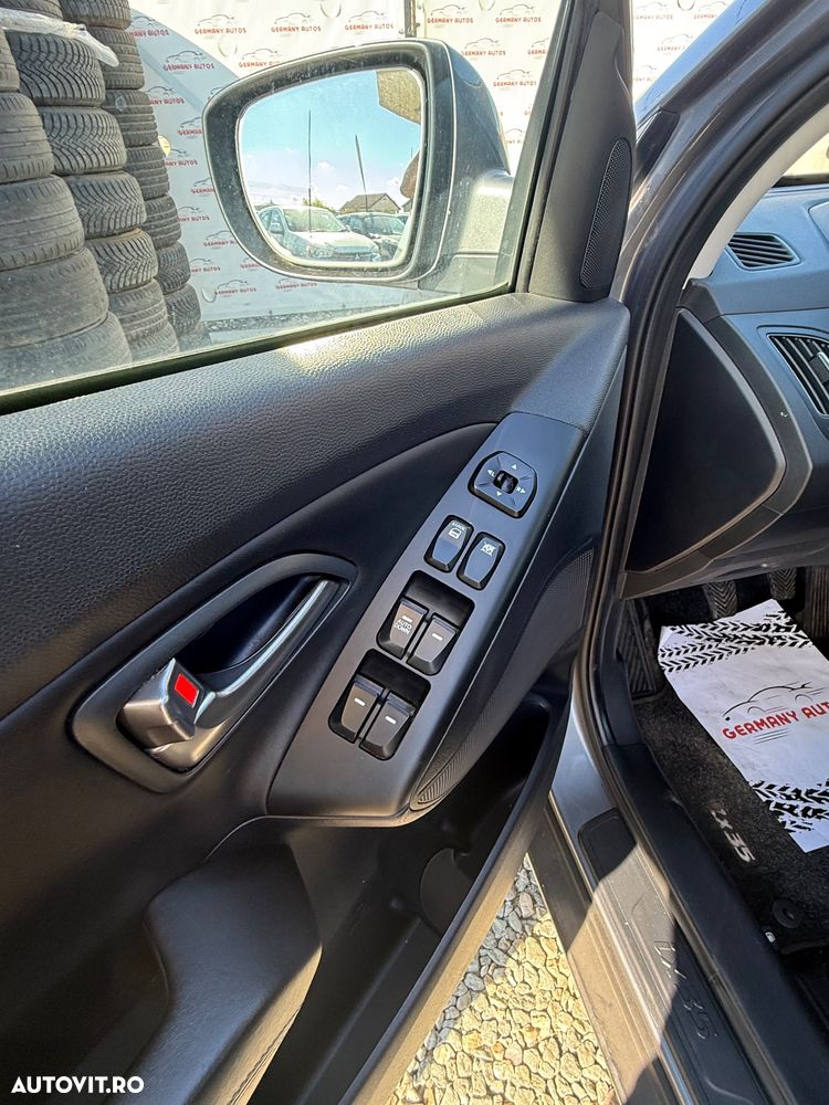 Hyundai ix35 1.7 CRDI 2WD Comfort - 14