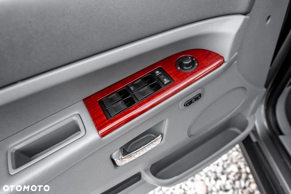 Jeep Grand Cherokee 5.7 V8 HEMI Automatik Limited - 21