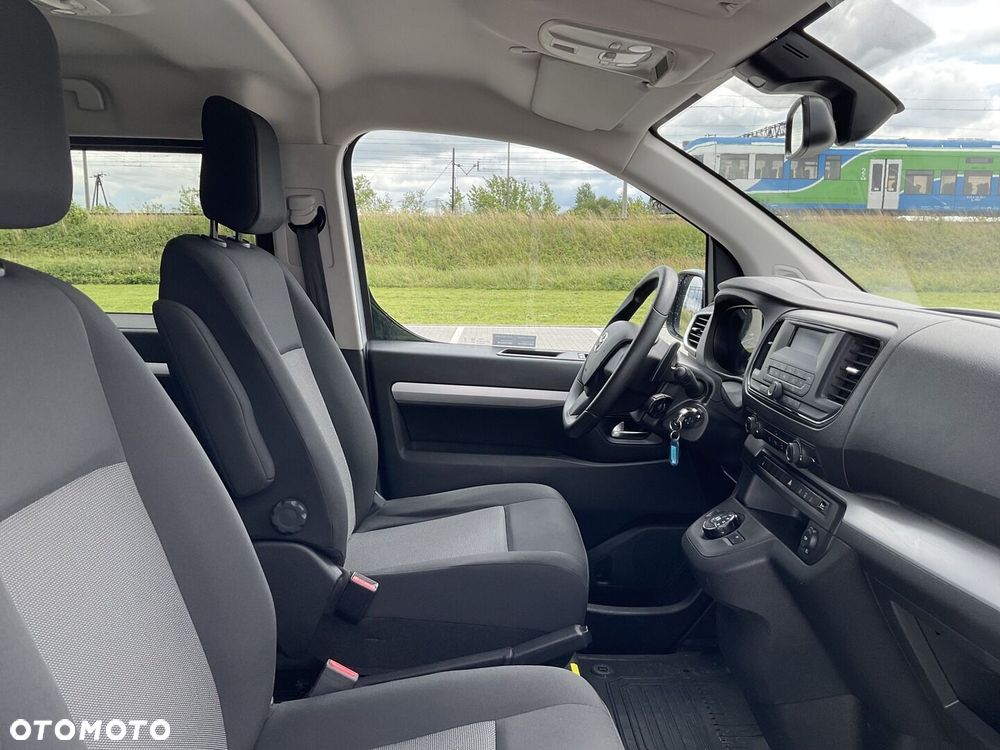 Toyota Proace Verso 2.0 D4-D Long Business - 25