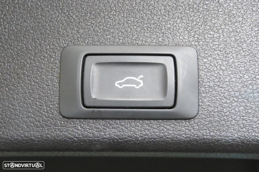 Audi A4 Avant 35 TDI Design S tronic - 23