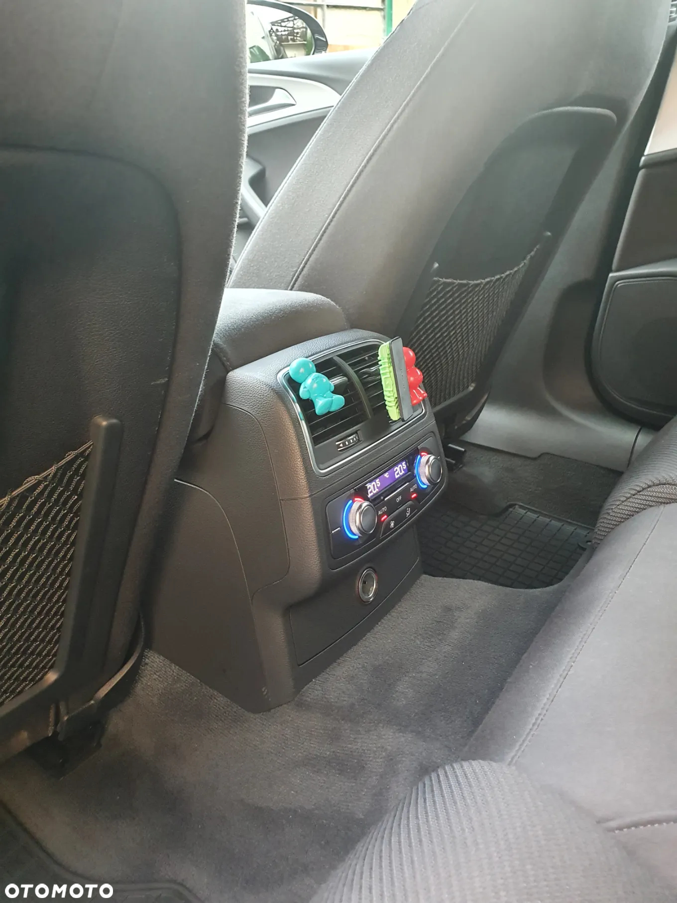 Audi A6 2.0 TDI Quattro S tronic - 15