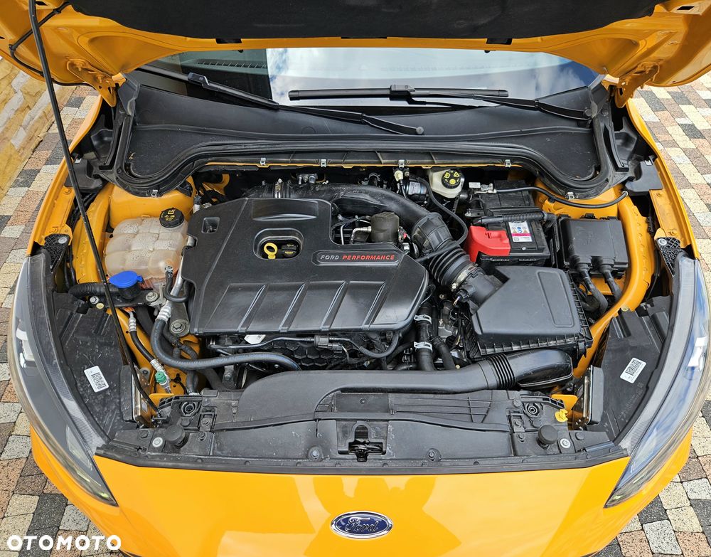 Ford Focus 2.3 EcoBoost S&S ST - 30