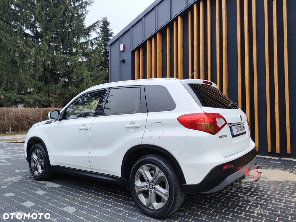 Suzuki Vitara 1.6 Premium 2WD - 30