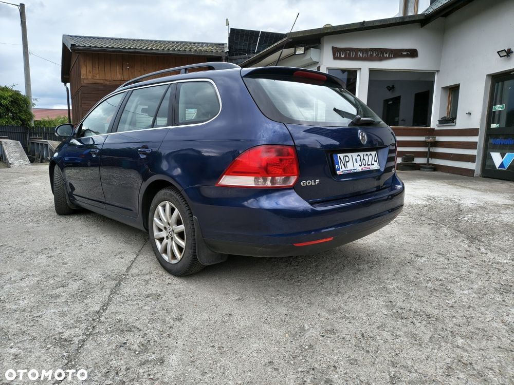 Volkswagen Golf - 5