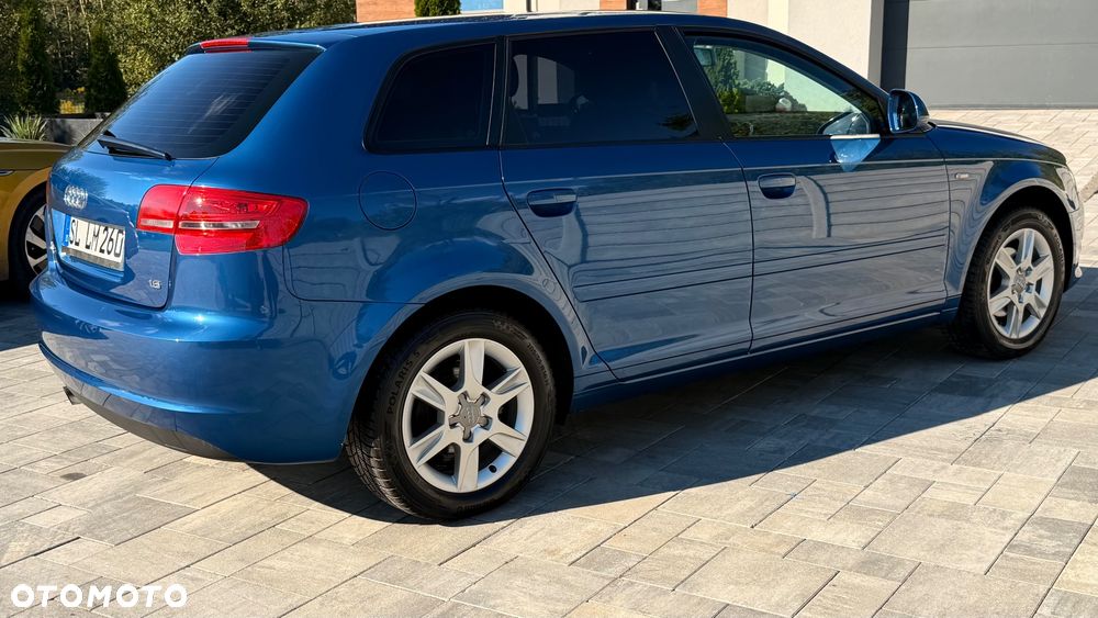 Audi A3 Sportback 1.6 Attraction - 32