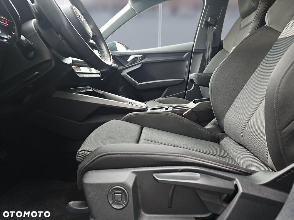 Audi A3 Sportback 35 TFSI mHEV Advanced S tronic - 15