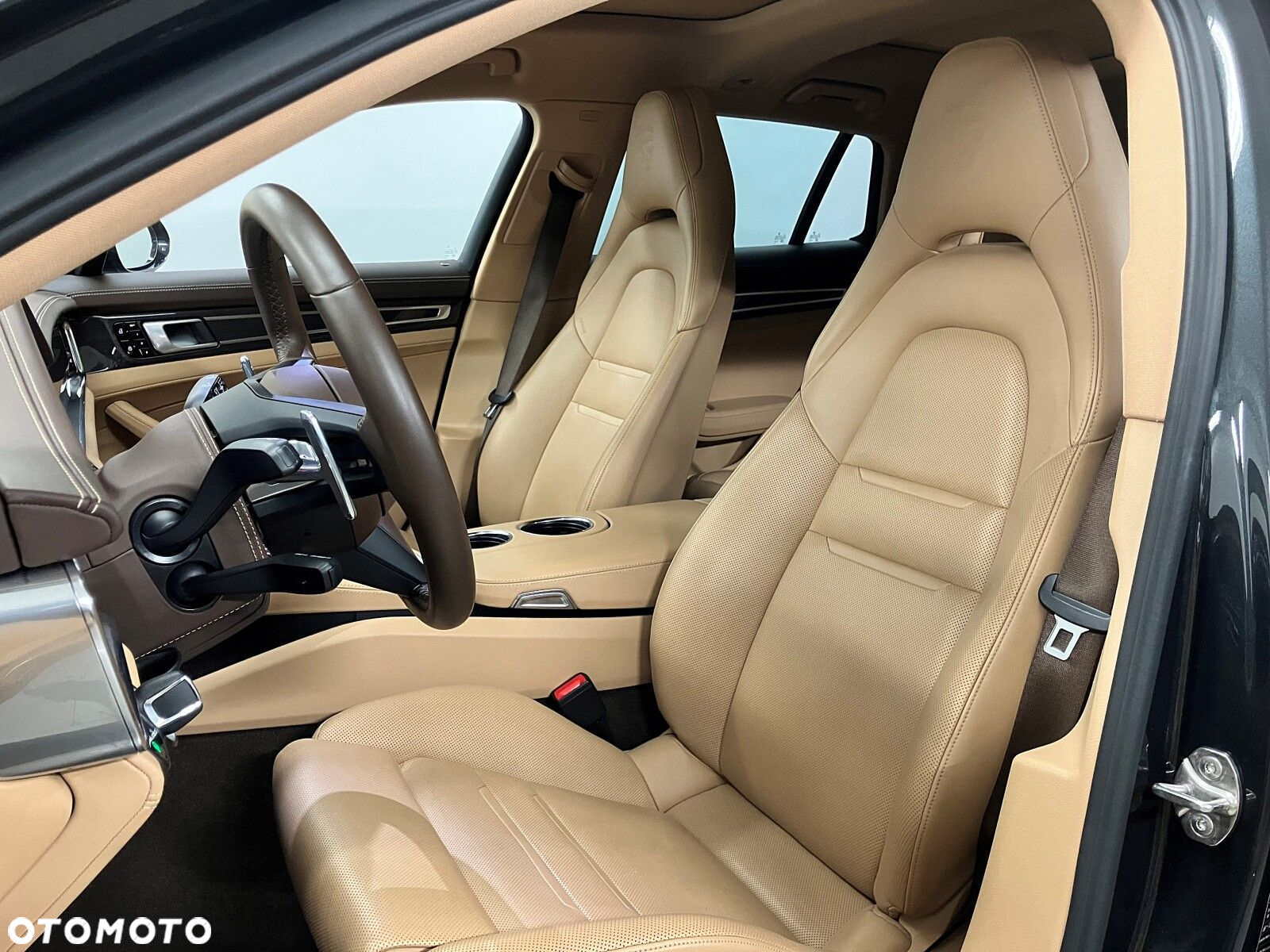 Porsche Panamera - 19