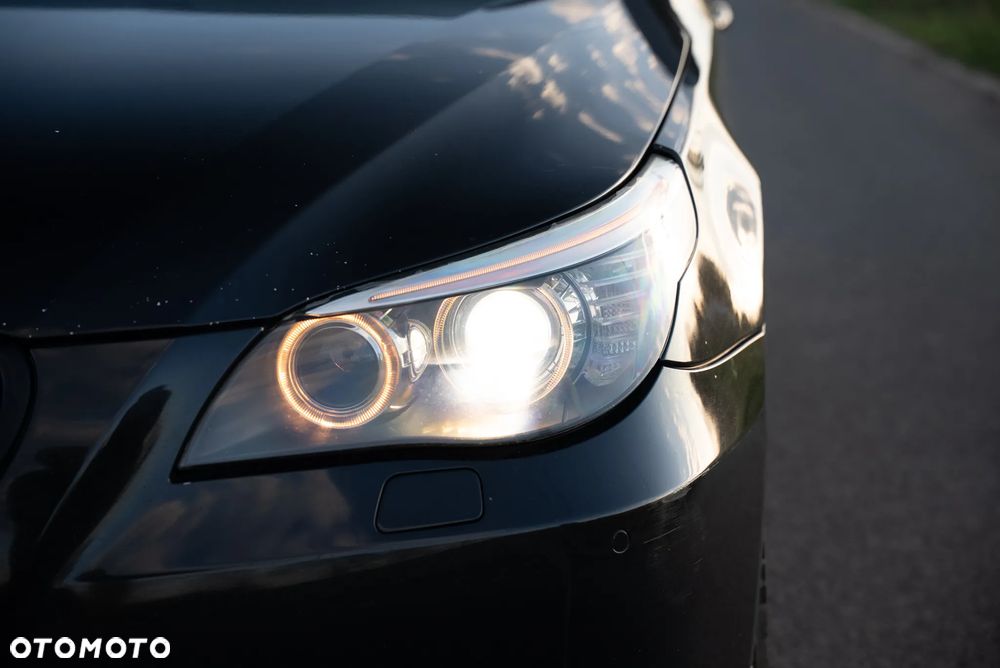 BMW Seria 5 530d Edition Lifestyle - 14