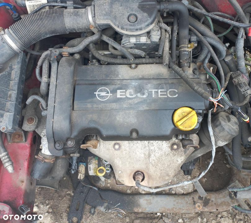 Opel Corsa C 1.2 16v silnik kompletny - 1