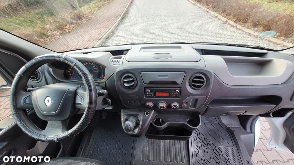 Renault Master - 13