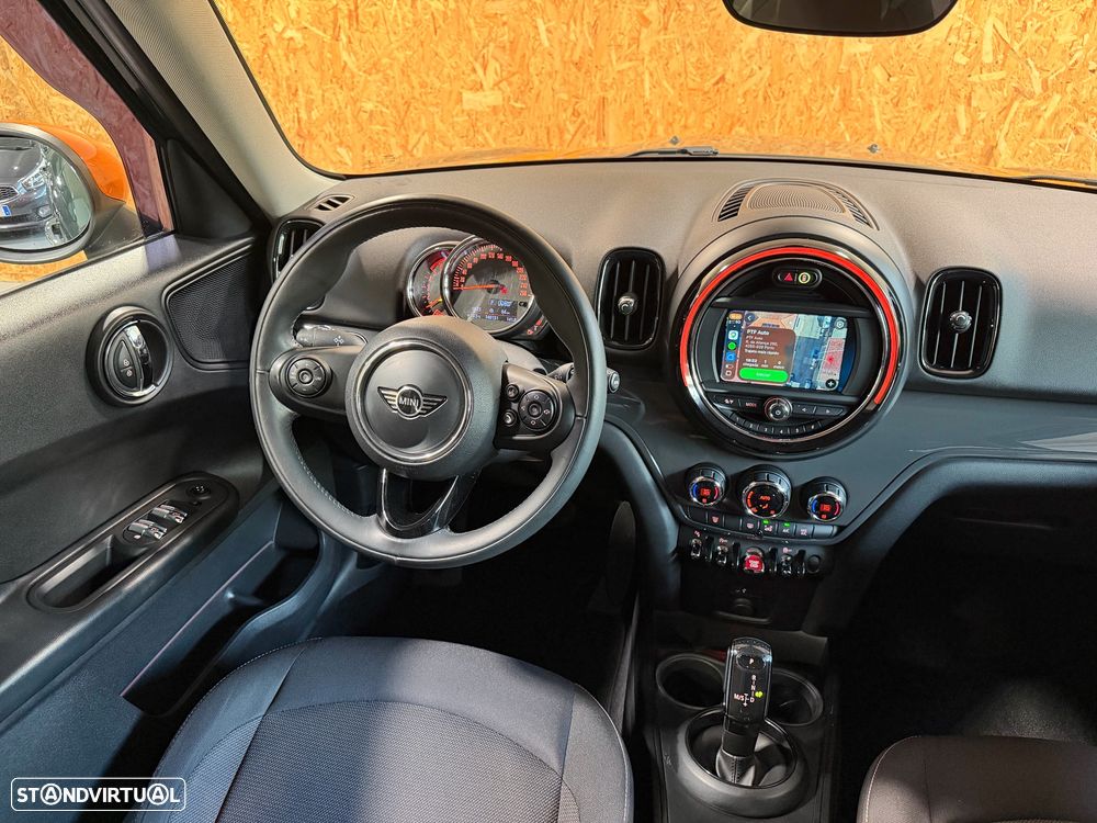 MINI Countryman Cooper D ALL4 Auto - 12