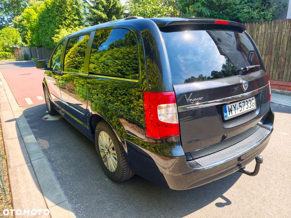 Lancia Voyager 3.6 Platinum - 7