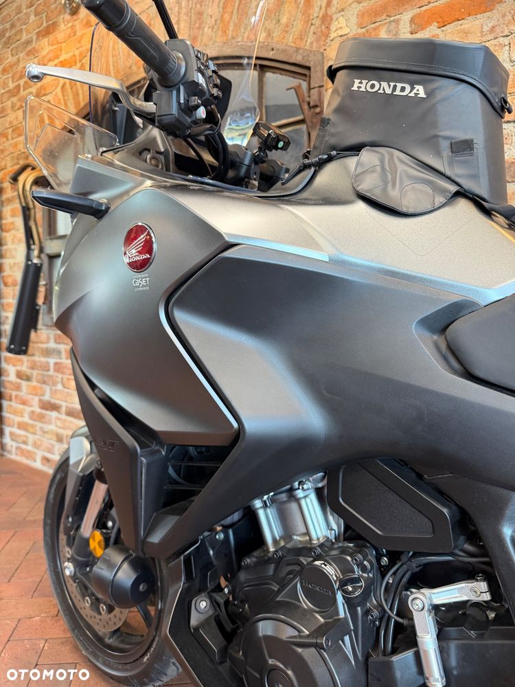 Honda NT - 25