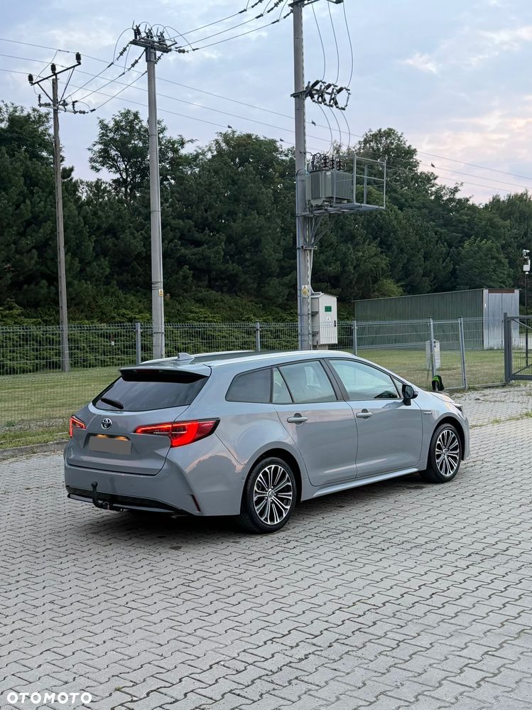 Toyota Corolla - 5