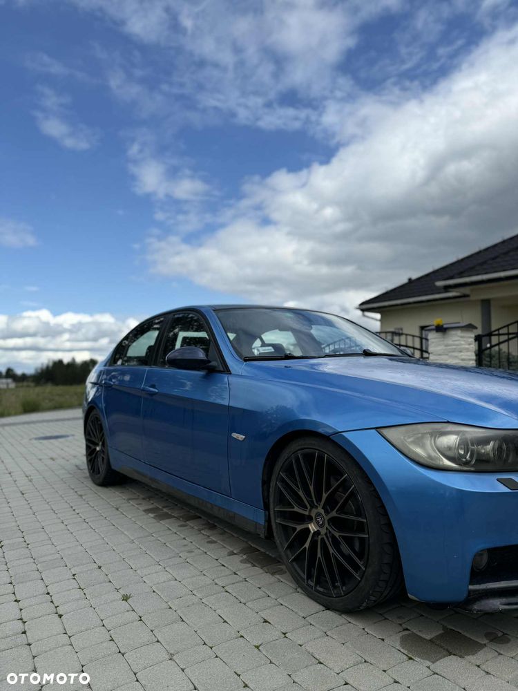 BMW Seria 3 - 1