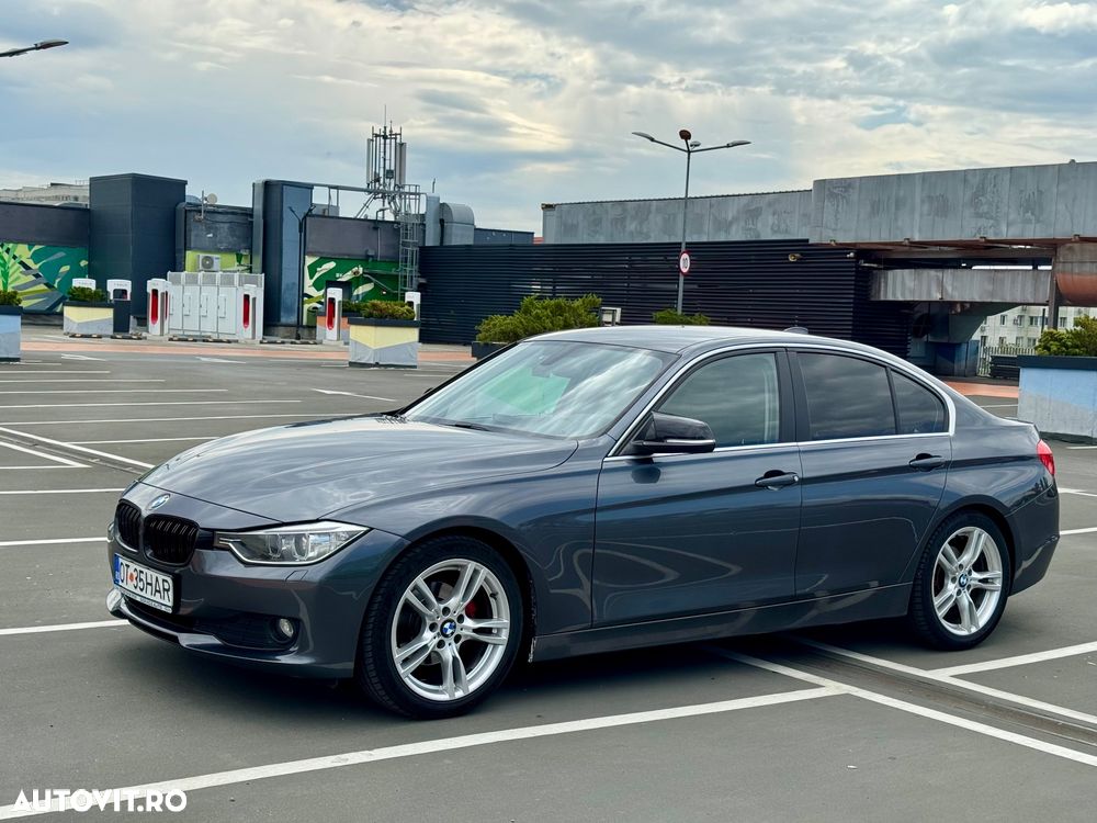 BMW Seria 3 320d EfficientDynamics Edition - 2