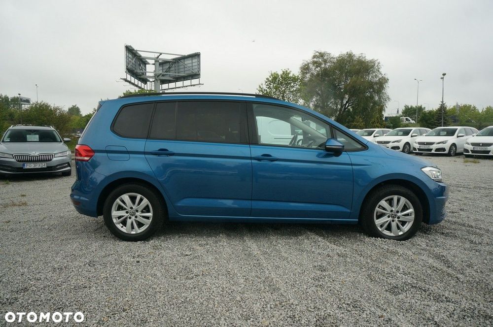 Volkswagen Touran 2.0 TDI BMT Comfortline DSG - 5