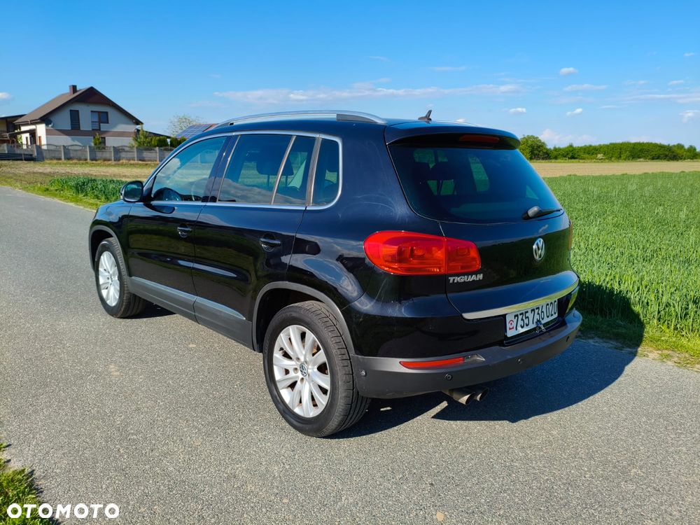 Volkswagen Tiguan - 5